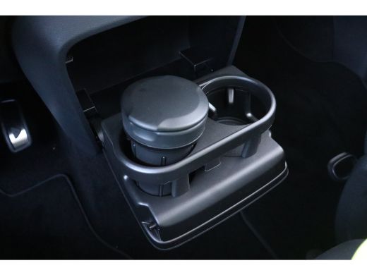 Volkswagen ID. Buzz Pro Bulli Limited Edition 86 kWh LWB 7p. | Achteruitrijcamera | Cruise control adaptief | Extra g... ActivLease financial lease