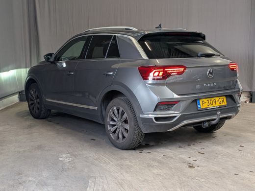 Volkswagen T-Roc 1.5 TSI 150 pk Sport 7-DSG | Trekhaak | Achteruitrijcamera | Apple Carplay | ACC | ActivLease financial lease