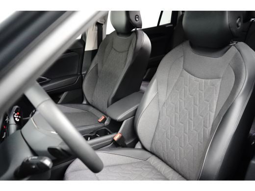 Volkswagen Tayron 1.5 eTSI 150PK Life Edition | ACC | Achteruitrijcamera | Dode-hoek detectie | Elektrische achterk... ActivLease financial lease