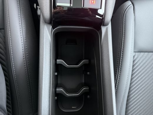 Alfa Romeo Junior Ibrida Ti | 18" lichtmetalen velgen - Fori | Elektrisch bediend panoramisch schuifdak | Techno Pack ActivLease financial lease
