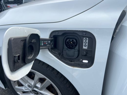 Audi A3 Sportback 40 204pk TFSI e S Line Parkeersensoren voor en achter | Achteruitrijcamera | MMI Naviga... ActivLease financial lease
