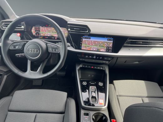 Audi A3 Sportback 40 204pk TFSI e S Line Parkeersensoren voor en achter | Achteruitrijcamera | MMI Naviga... ActivLease financial lease