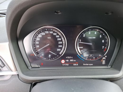 BMW X1 sDrive20i High Executive | BTW | Elektrische stoel | Camera | LED verlichting | trekhaak | panora... ActivLease financial lease