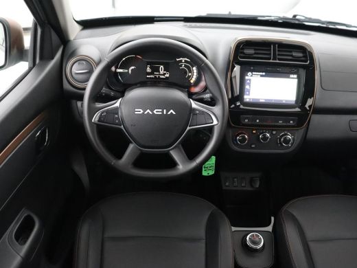 Dacia Spring 65 Extreme 27 kWh | SOH 94,9% | Leder | Camera | Carplay | Airco | Speedlimiter | Bluetooth | Par... ActivLease financial lease