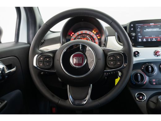 Fiat 500 1.0 Hybrid Cult | Navigatie | Lichtmetalen velgen | Bluetooth | Airco | DAB | Multifunctioneel St... ActivLease financial lease