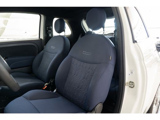 Fiat 500 1.0 Hybrid Cult | Navigatie | Lichtmetalen velgen | Bluetooth | Airco | DAB | Multifunctioneel St... ActivLease financial lease