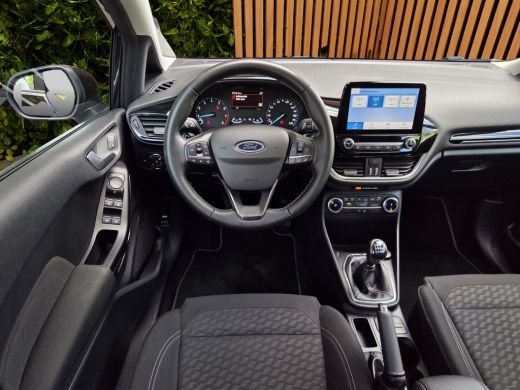 Ford Fiesta 1.0 EcoBoost Hybrid Titanium | Stuur/stoelverwarming | Keyless | DAB | Lane Keeping ActivLease financial lease