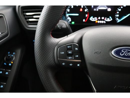 Ford Focus 1.0 EcoBoost Hybrid ST Line | Automaat | Groot Navigatie | Winterpack | CarPlay/Android Auto | LE... ActivLease financial lease
