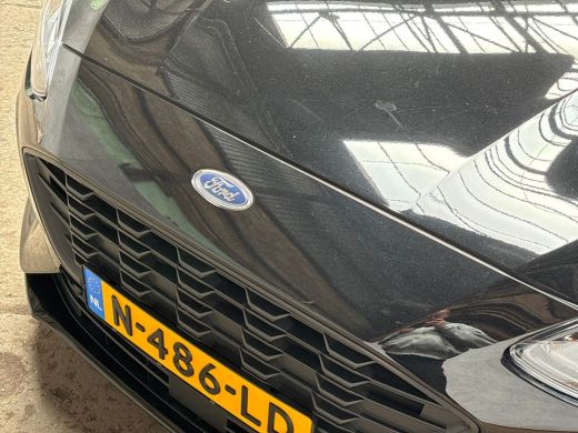 Ford Focus 1.0 EcoBoost ST Line (APPLE CARPLAY, GROOT NAVI, LEDER, BANG&OLUFSEN, CAMERA, KEYLESS, CLIMATE, S... ActivLease financial lease