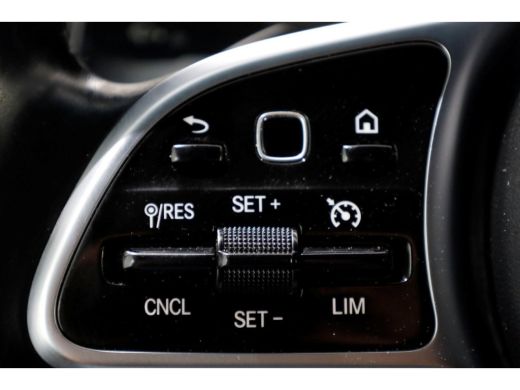 Mercedes-Benz Sprinter 319 CDI 3.0 V6 190pk E6 L2H2 7G Automaat LED/Camera/Trekhaak 3500kg 02-2019 ActivLease financial lease