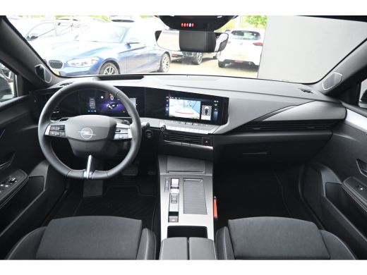 Opel Astra 1.6 Turbo Plug In Hybrid Ultimate | Demo-Deal ! | Navigatie | Schuif-/Kanteldak | Massagestoelen ... ActivLease financial lease