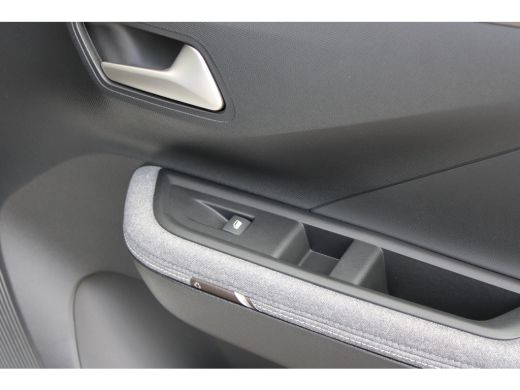 Opel Frontera 1.2 Turbo Hybrid GS | Automaat | Navigatie | Camera | Stoelverwarming | Apple carplay | Nieuw | ActivLease financial lease