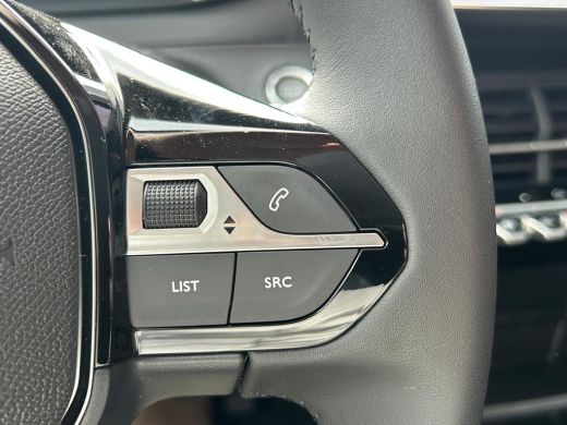 Peugeot e-208 EV Business 51 kWh | Voorraad-Actie ! | Navigatie | 3-Fase | Draadloos Apple Carplay & Android Au... ActivLease financial lease