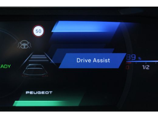 Peugeot e-308 GT Avantage EV 54 kWh | Massage | Memory | Matrix | ACC | 360 Cam | Stoel & stuur verw. | Keyless... ActivLease financial lease