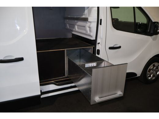 Renault Trafic 2.0 dCi 130pk L2 H1 Work Edition ActivLease financial lease