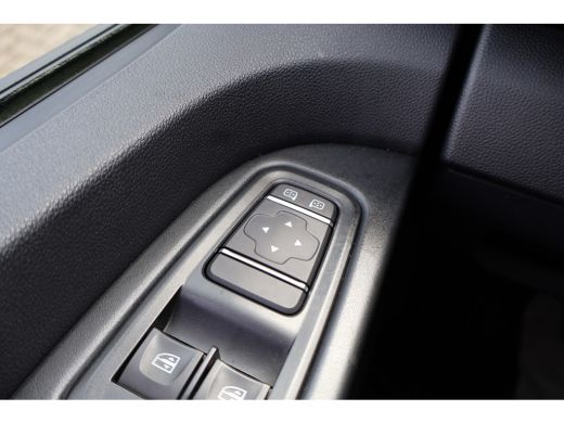 Renault Trafic 2.0 dCi 130pk L2 H1 Work Edition ActivLease financial lease