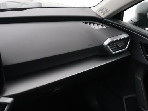 Seat Leon 1.4 TSI eHybrid PHEV FR | SOH 91,2% | Stoelverwarming | Adaptive cruise | Carplay | Navigatie | S... ActivLease financial lease