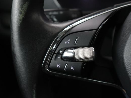 Skoda Octavia 1.0 TSI Business Edition | Stoelverwarming | Trekhaak | Camera | Carplay | Navigatie | 17'' | Cru... ActivLease financial lease