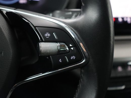 Skoda Octavia 1.0 TSI Business Edition | Stoelverwarming | Trekhaak | Camera | Carplay | Navigatie | 17'' | Cru... ActivLease financial lease