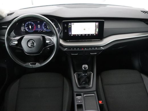 Skoda Octavia 1.0 TSI Business Edition | Stoelverwarming | Trekhaak | Camera | Carplay | Navigatie | 17'' | Cru... ActivLease financial lease