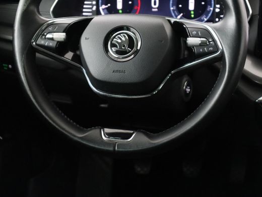 Skoda Octavia 1.0 TSI Business Edition | Stoelverwarming | Trekhaak | Camera | Carplay | Navigatie | 17'' | Cru... ActivLease financial lease