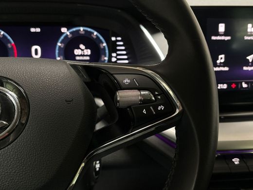 Skoda Octavia Combi 1.0 TSI Sport (VIRTUAL COCKPIT, APPLE CARPLAY, GROOT NAVI, STOELVERWARMING, SPORTSTOELEN, G... ActivLease financial lease