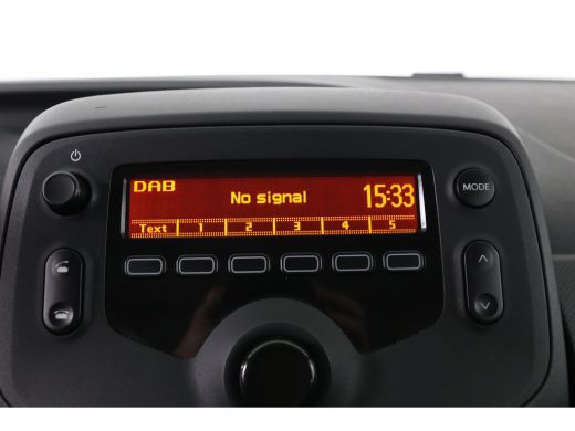 Toyota Aygo 1.0 VVT-i x-fun | Eerste Eigenaar | Bluetooth | Airco | Stuurwielbediening | ActivLease financial lease