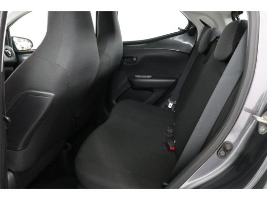 Toyota Aygo 1.0 VVT-i x-fun | Eerste Eigenaar | Bluetooth | Airco | Stuurwielbediening | ActivLease financial lease