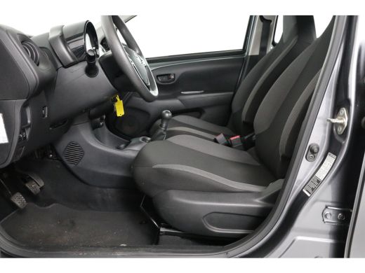 Toyota Aygo 1.0 VVT-i x-fun | Eerste Eigenaar | Bluetooth | Airco | Stuurwielbediening | ActivLease financial lease
