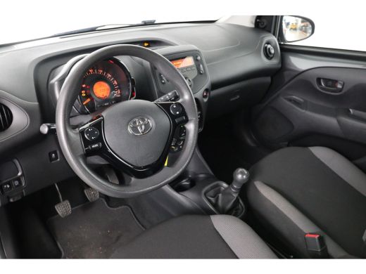 Toyota Aygo 1.0 VVT-i x-fun | Eerste Eigenaar | Bluetooth | Airco | Stuurwielbediening | ActivLease financial lease