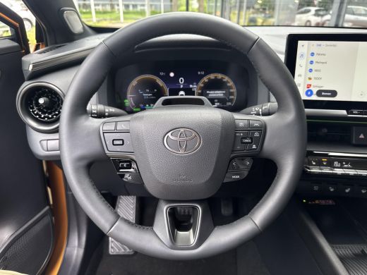 Toyota C-HR 2.0 Plug-in Hybrid 220 Premi&egrave;re Edition | 06-101410108 Voor meer informatie ActivLease financial lease