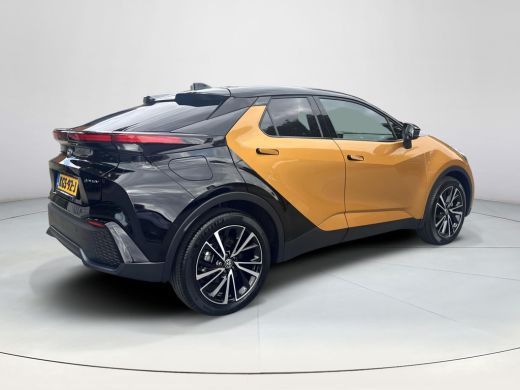 Toyota C-HR 2.0 Plug-in Hybrid 220 Premi&egrave;re Edition | 06-101410108 Voor meer informatie ActivLease financial lease
