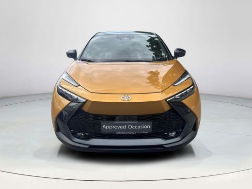 Toyota C-HR 2.0 Plug-in Hybrid 220 Premi&egrave;re Edition | 06-101410108 Voor meer informatie ActivLease financial lease