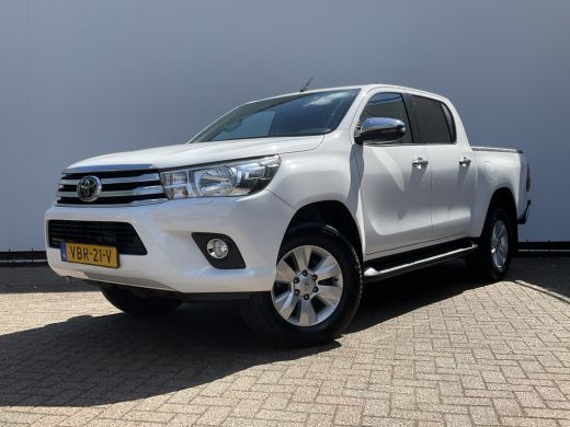 Toyota Hilux 2.4 D-4D-F Netto export 19000 Ex/Ex Trekhaak(3200kg) Double Cab Professional ActivLease financial lease