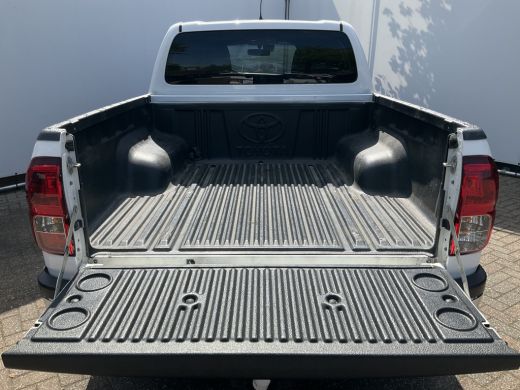 Toyota Hilux 2.4 D-4D-F Netto export 19000 Ex/Ex Trekhaak(3200kg) Double Cab Professional ActivLease financial lease