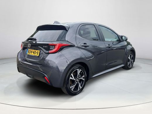Toyota Yaris 1.5 Hybrid 115 Dynamic Limited (Parkeersensoren voor en achter) ActivLease financial lease