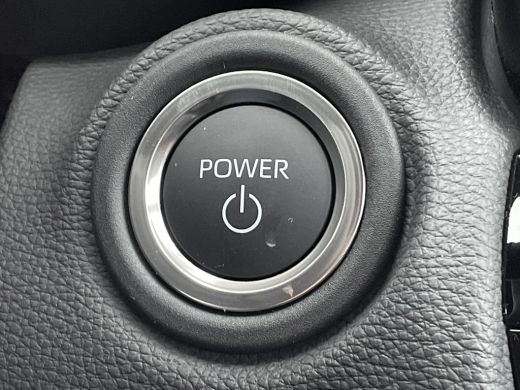 Toyota Yaris Cross 1.5 Hybrid 115 Dynamic **COMFORT PACK/ NIEUWE AUTO/ DIRECT LEVERBAAR** ActivLease financial lease
