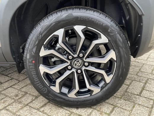 Toyota Yaris Cross 1.5 Hybrid 115 Dynamic **COMFORT PACK/ NIEUWE AUTO/ DIRECT LEVERBAAR** ActivLease financial lease