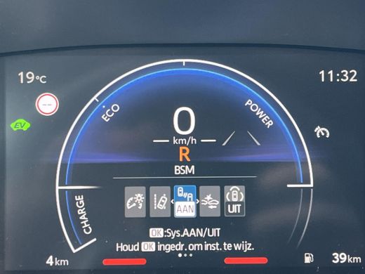 Toyota Yaris Cross 1.5 Hybrid 115 Dynamic | Oostendorp 50 jarig jubileum editie | Night sky black metallic | Nieuw u... ActivLease financial lease