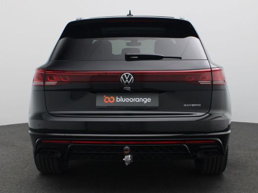 Volkswagen Touareg 3.0 TSi eHybrid 4MOTION R Edition 467PK Aut. matrix led, trekhaak, panoramadak, 360gr. camera, le... ActivLease financial lease