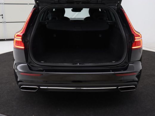 Volvo  V60 2.0 T4 Inscription | Leder | Stoelverwarming | Adaptive cruise | Carplay | Camera | Navigatie | F... ActivLease financial lease