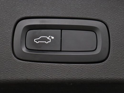 Volvo  V60 2.0 T4 Inscription | Leder | Stoelverwarming | Adaptive cruise | Carplay | Camera | Navigatie | F... ActivLease financial lease