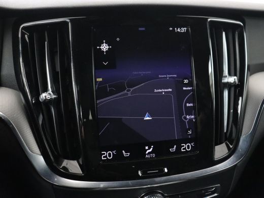 Volvo  V60 2.0 T4 Inscription | Leder | Stoelverwarming | Adaptive cruise | Carplay | Camera | Navigatie | F... ActivLease financial lease