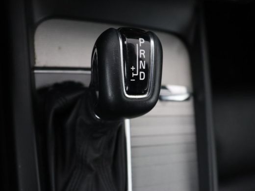 Volvo  V60 2.0 T4 Inscription | Leder | Stoelverwarming | Adaptive cruise | Carplay | Camera | Navigatie | F... ActivLease financial lease