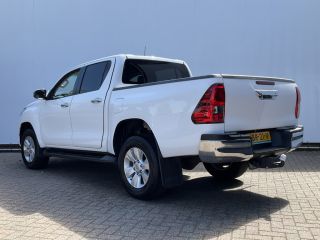 Toyota Hilux 2.4 D-4D-F Netto export 19000 Ex/Ex Trekhaak(3200kg) Double Cab Professional
