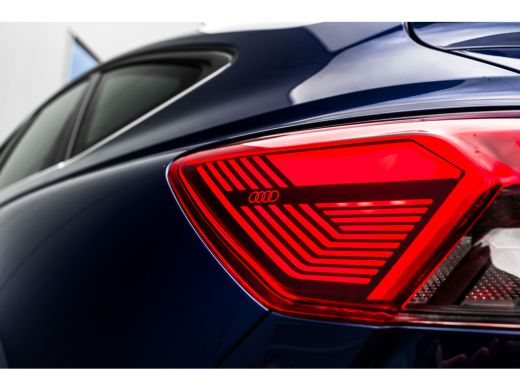 Audi Q4 Sportback e-tron 45 Advanced edition 82 kWh 286PK | Warmtepomp | 360 Camera | Sfeerverlichting | Stoel+Stuurwiel v... ActivLease financial lease