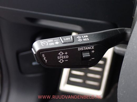 Audi Q8 60TFSI e QUATTRO S-LINE COMPETITION 23'' /  PANO / ACC / 360* / B&O / TREKHAAK ActivLease financial lease