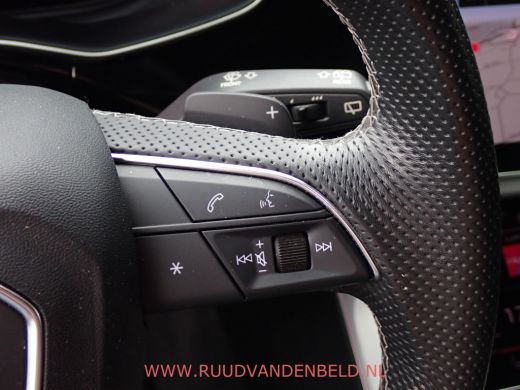 Audi Q8 60TFSI e QUATTRO S-LINE COMPETITION 23'' /  PANO / ACC / 360* / B&O / TREKHAAK ActivLease financial lease