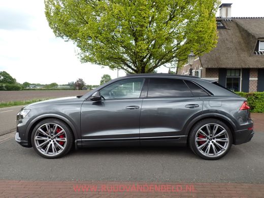 Audi Q8 60TFSI e QUATTRO S-LINE COMPETITION 23'' /  PANO / ACC / 360* / B&O / TREKHAAK ActivLease financial lease