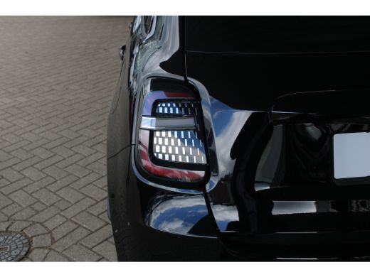 Fiat 600 1.2 Hybrid Urban | Achterbank in delen neerklapbaar | Airco | Alarm klasse 1(startblokkering) ActivLease financial lease